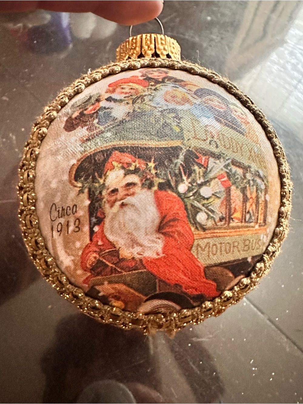 Christmas By Krebs ~ Santas on Silk Series ~  Circa 1913